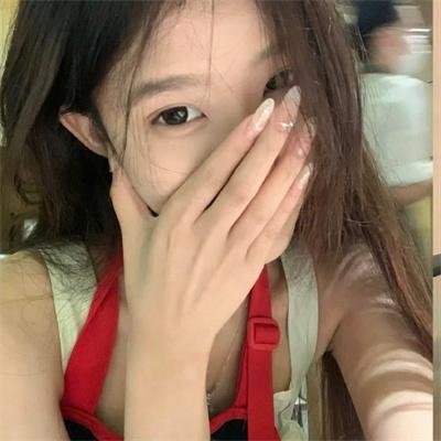 空房间里的妻子